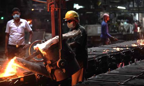 A worker at a forging and foundry unit in Tamil Nadu. Photo by PC Anto for WRI India.