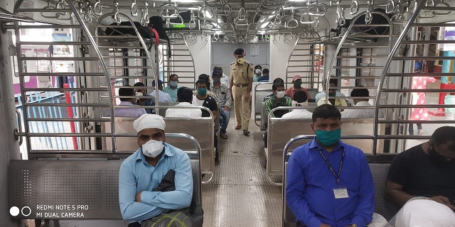 Kalyan Central Line station, 10:15 a.m., June 15, 2020.